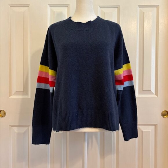Levi's Navy Blue Crew Neck Sweater with Multicolor Striped Sleeves Size Medium - Picture 1 of 11